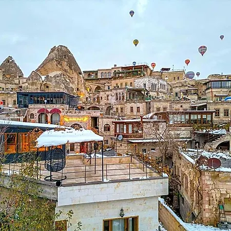 Matiana View Cave Невшехир